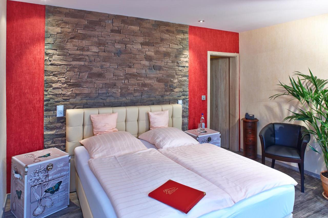 Hotel Naheschloesschen Bad Münster am Stein-Ebernburg Екстериор снимка